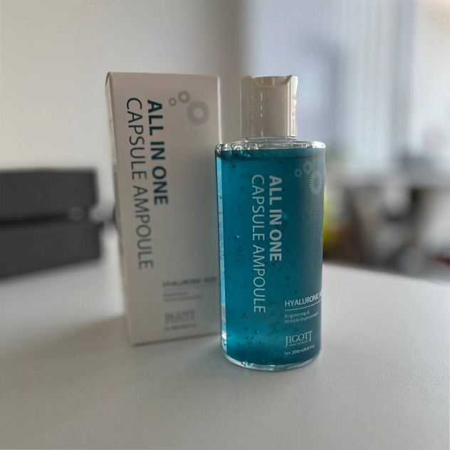 Сыворотка ампульная с гиалуроновой кислотой Jigott All-In-One 200ml